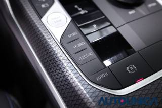 BMW 320 usata, con Bluetooth
