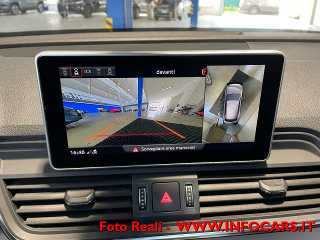 AUDI Q5 usata, con Sensori di parcheggio anteriori