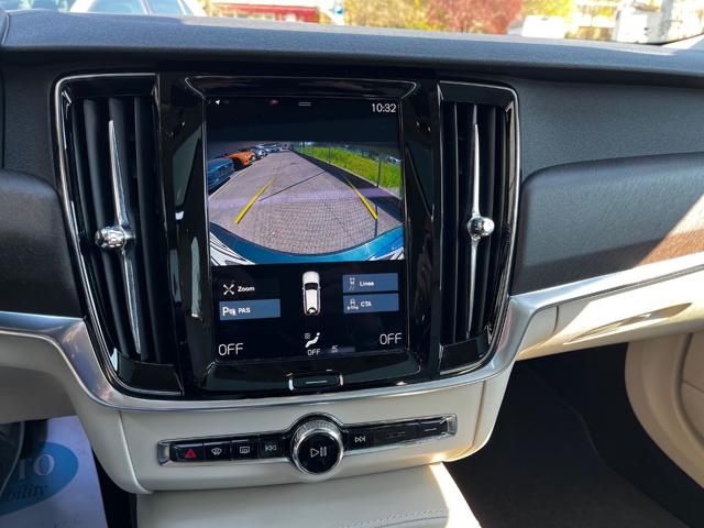 VOLVO V90 Cross Country usata, con Alzacristalli elettrici