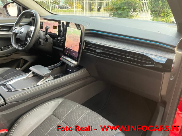 RENAULT Austral usata, con Luci diurne LED