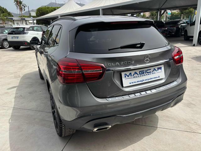 MERCEDES-BENZ GLA 200 usata, con Chiusura centralizzata