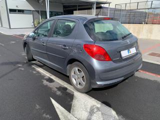 PEUGEOT 207 usata, con Autoradio