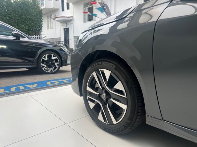 PEUGEOT 208 usata, con Park Distance Control