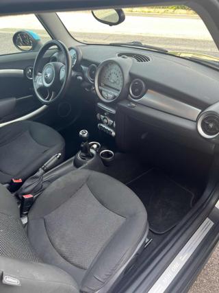 MINI One usata, con Boardcomputer