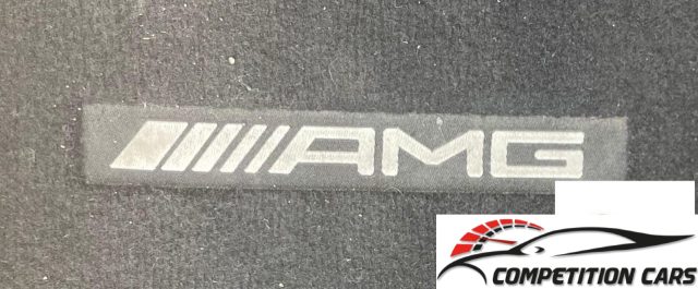 MERCEDES-BENZ GLA 180 usata, con Sensori di parcheggio posteriori