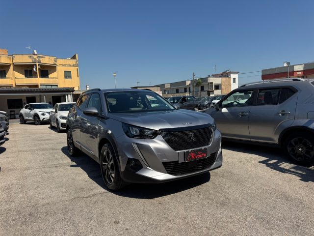 PEUGEOT 2008 usata, con Airbag