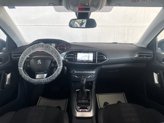 PEUGEOT 308 usata, con Frenata d