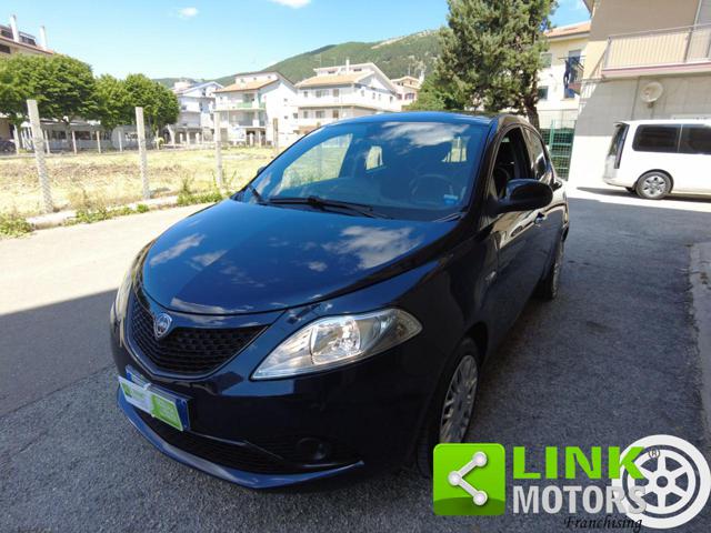 LANCIA Ypsilon usata, con ABS