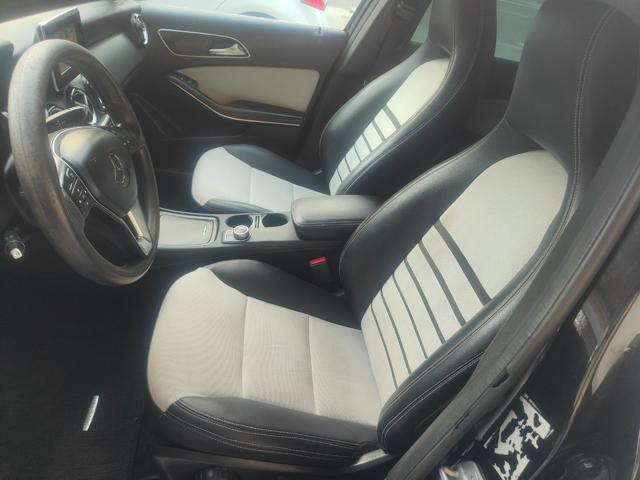 MERCEDES-BENZ A 180 usata, con USB