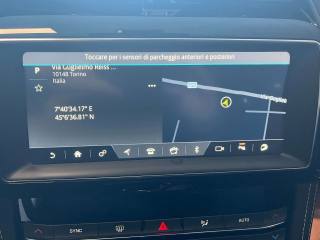 JAGUAR F-Pace usata, con Boardcomputer