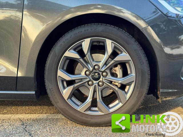FORD Focus usata, con Bluetooth