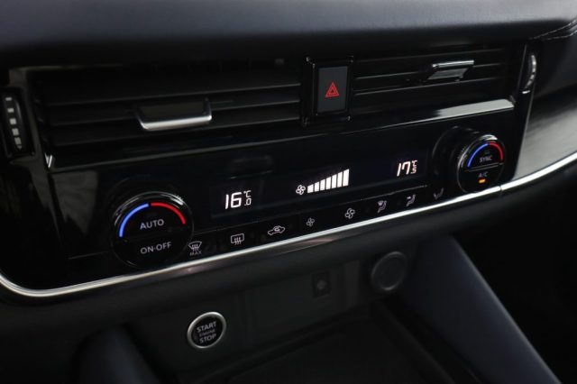 NISSAN Qashqai usata 12