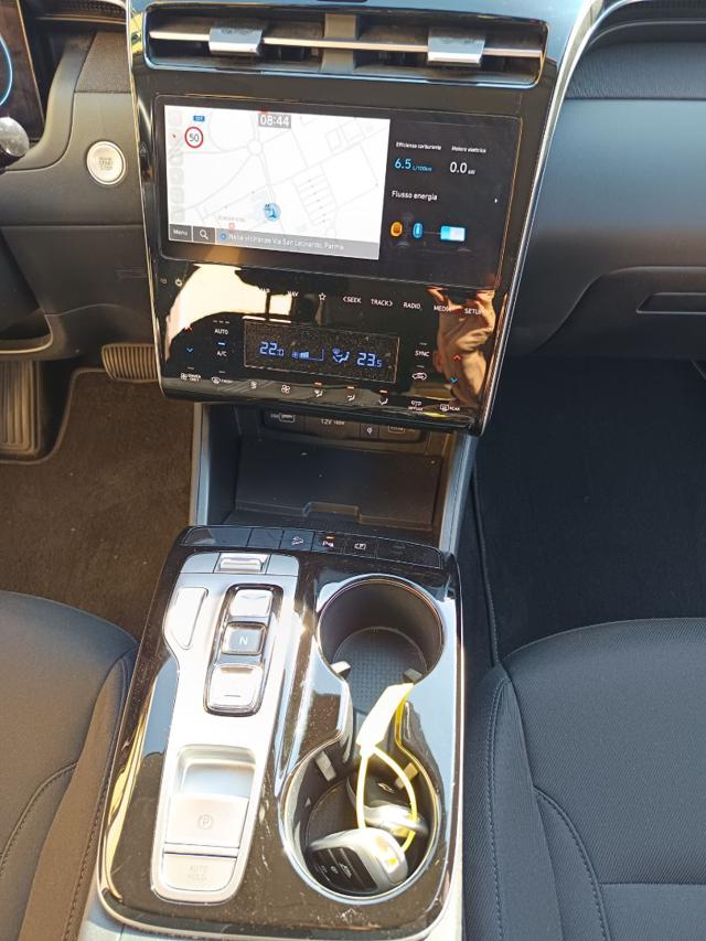 HYUNDAI Tucson usata, con Sedile posteriore sdoppiato