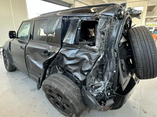 LAND ROVER Defender usata, con ESP