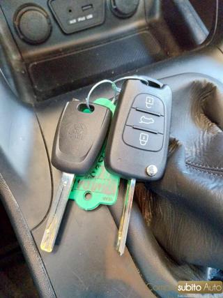 HYUNDAI iX35 usata, con Specchietti laterali elettrici