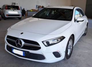 MERCEDES-BENZ A 180 d Automatic Business Extra