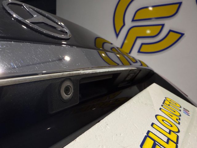 MERCEDES-BENZ B 180 usata, con Chiusura centralizzata