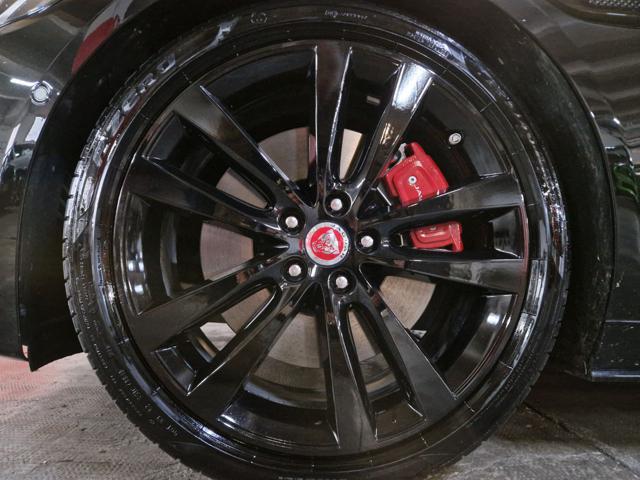 JAGUAR XE usata, con Antifurto