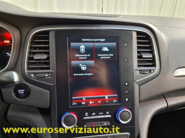 RENAULT Megane usata, con Volante multifunzione