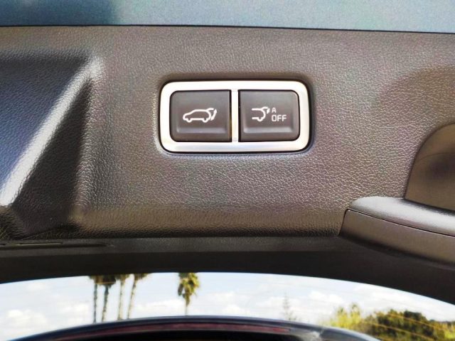 KIA Sorento usata, con Fari LED