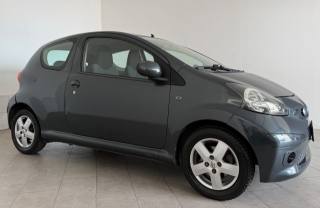 TOYOTA Aygo usata 1