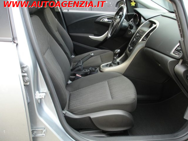 OPEL Astra usata 9