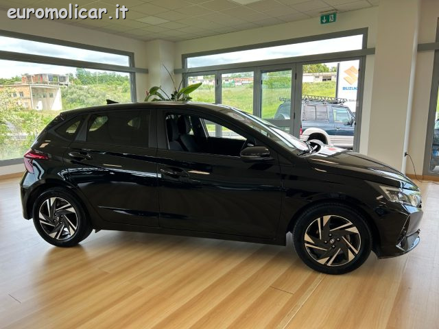 HYUNDAI i20 usata, con Airbag laterali
