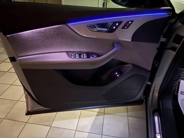 AUDI Q8 usata, con Sedile posteriore sdoppiato