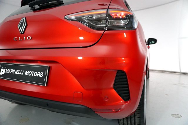RENAULT Clio usata, con Autoradio digitale