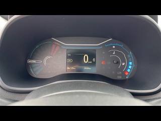 DACIA Spring usata, con USB