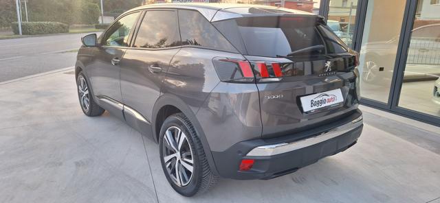 PEUGEOT 3008 usata, con Sedile posteriore sdoppiato