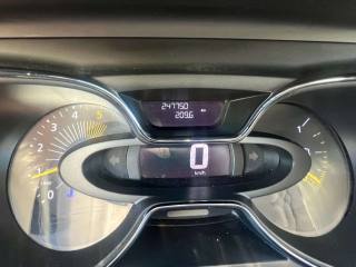 RENAULT Captur usata, con Sedile posteriore sdoppiato
