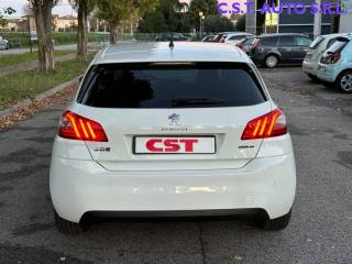 PEUGEOT 308 usata, con Autoradio