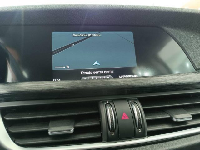 ALFA ROMEO Stelvio usata, con Sistema di navigazione