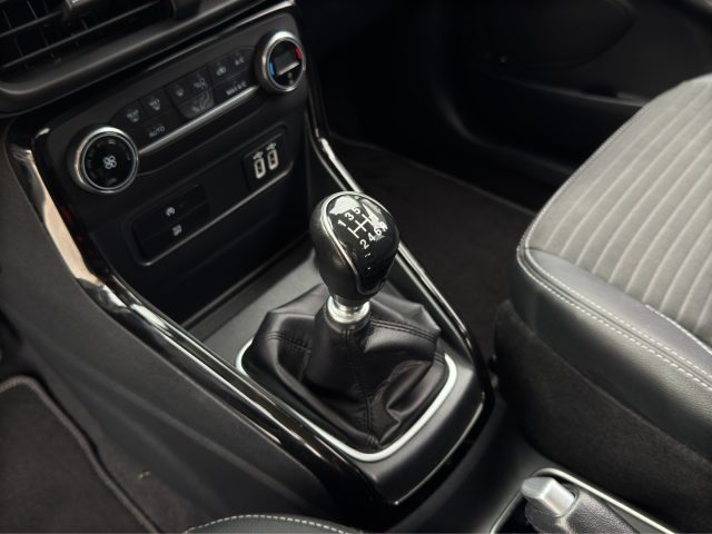 FORD EcoSport usata, con Bluetooth