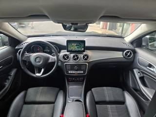MERCEDES-BENZ GLA 200 usata, con Sistema di navigazione