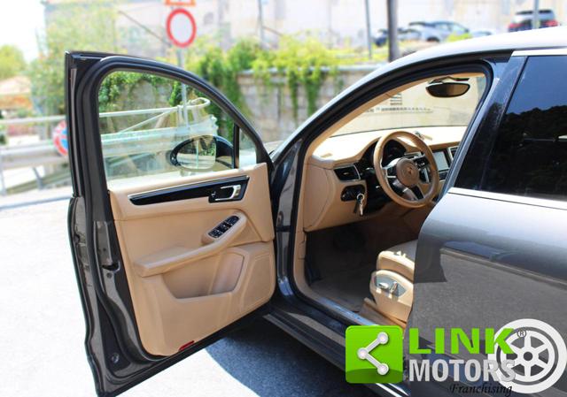 PORSCHE Macan usata, con Fendinebbia