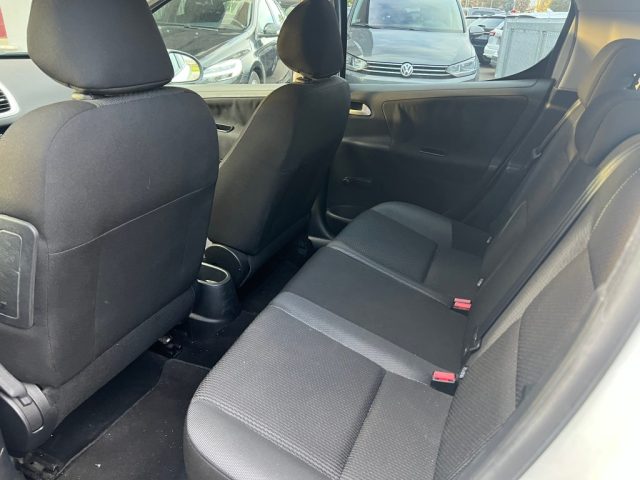 PEUGEOT 207 usata, con Boardcomputer