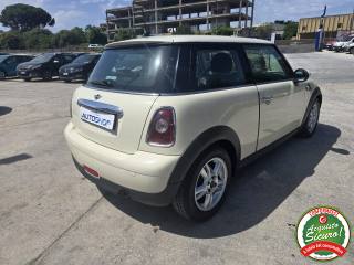MINI One usata, con Autoradio