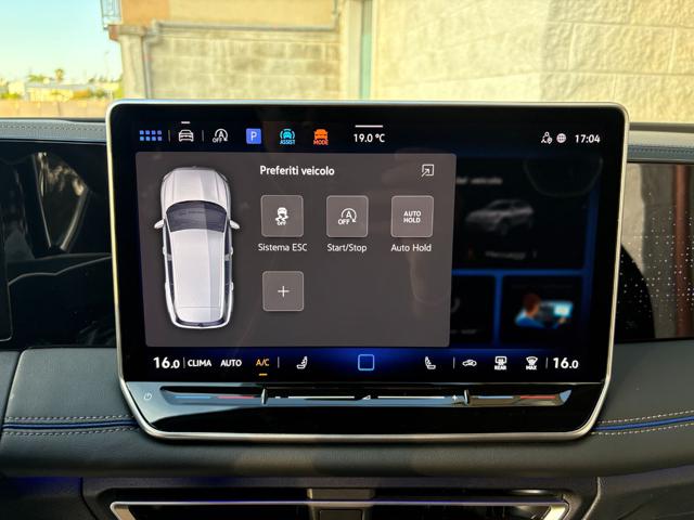 VOLKSWAGEN Tiguan usata, con Touch screen