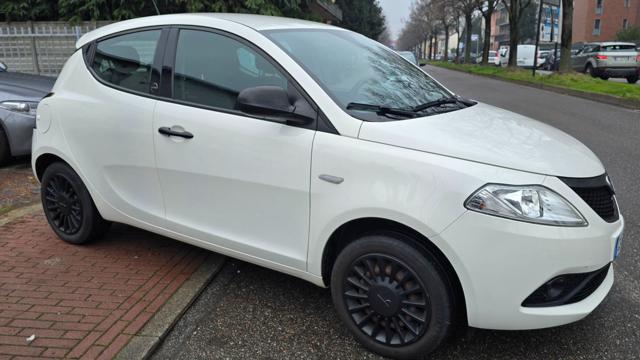 LANCIA Ypsilon usata, con Climatizzatore