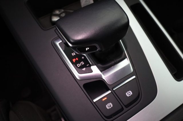 AUDI Q5 usata 12
