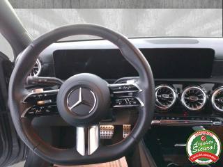 MERCEDES-BENZ A 180 usata, con Fari LED