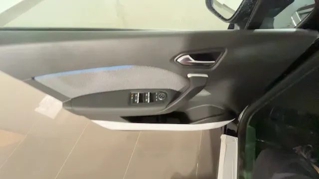 RENAULT Captur usata, con USB