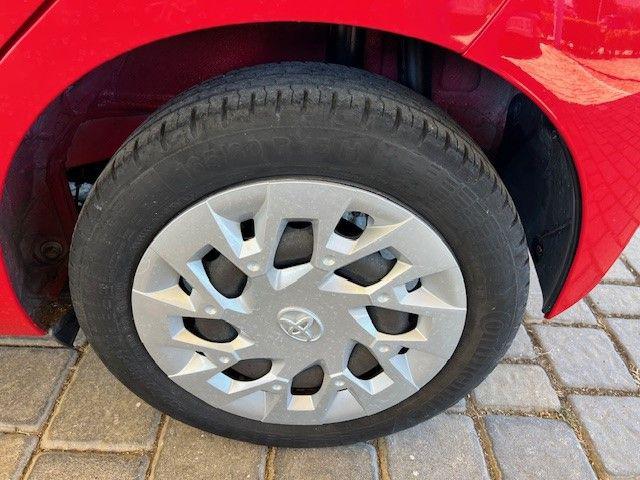 TOYOTA Aygo usata 15