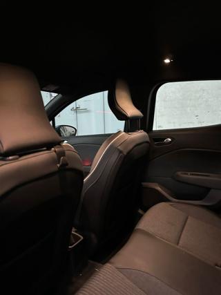 RENAULT Clio usata, con Fari LED