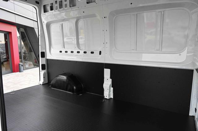 MAXUS Deliver 9 usata, con Chiusura centralizzata telecomandata