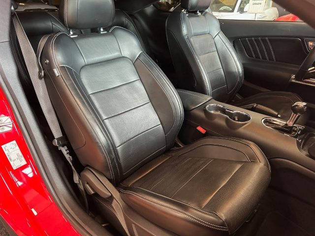 FORD Mustang usata, con Bluetooth