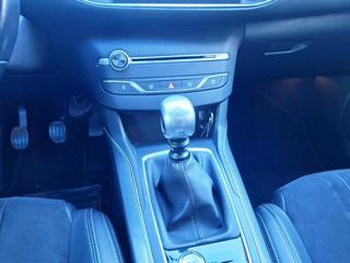 PEUGEOT 308 usata, con Sistema di navigazione