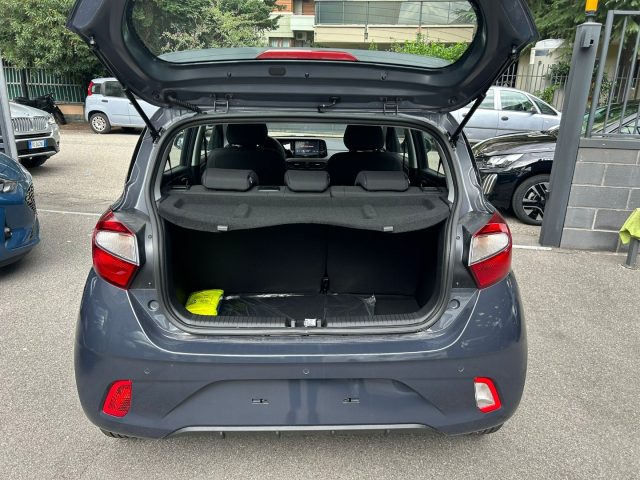 HYUNDAI i10 usata, con Vetri oscurati